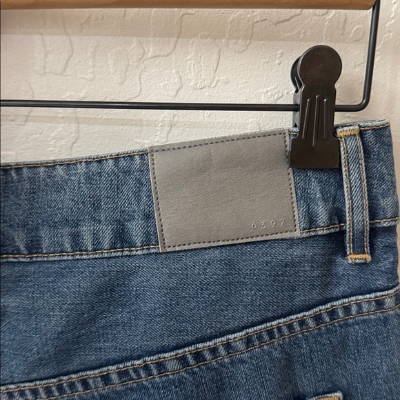 6397 Shorty Jeans Size 26 Bur Tea Wash Button Fly Distressed Ankle Hem - Picture 7 of 15